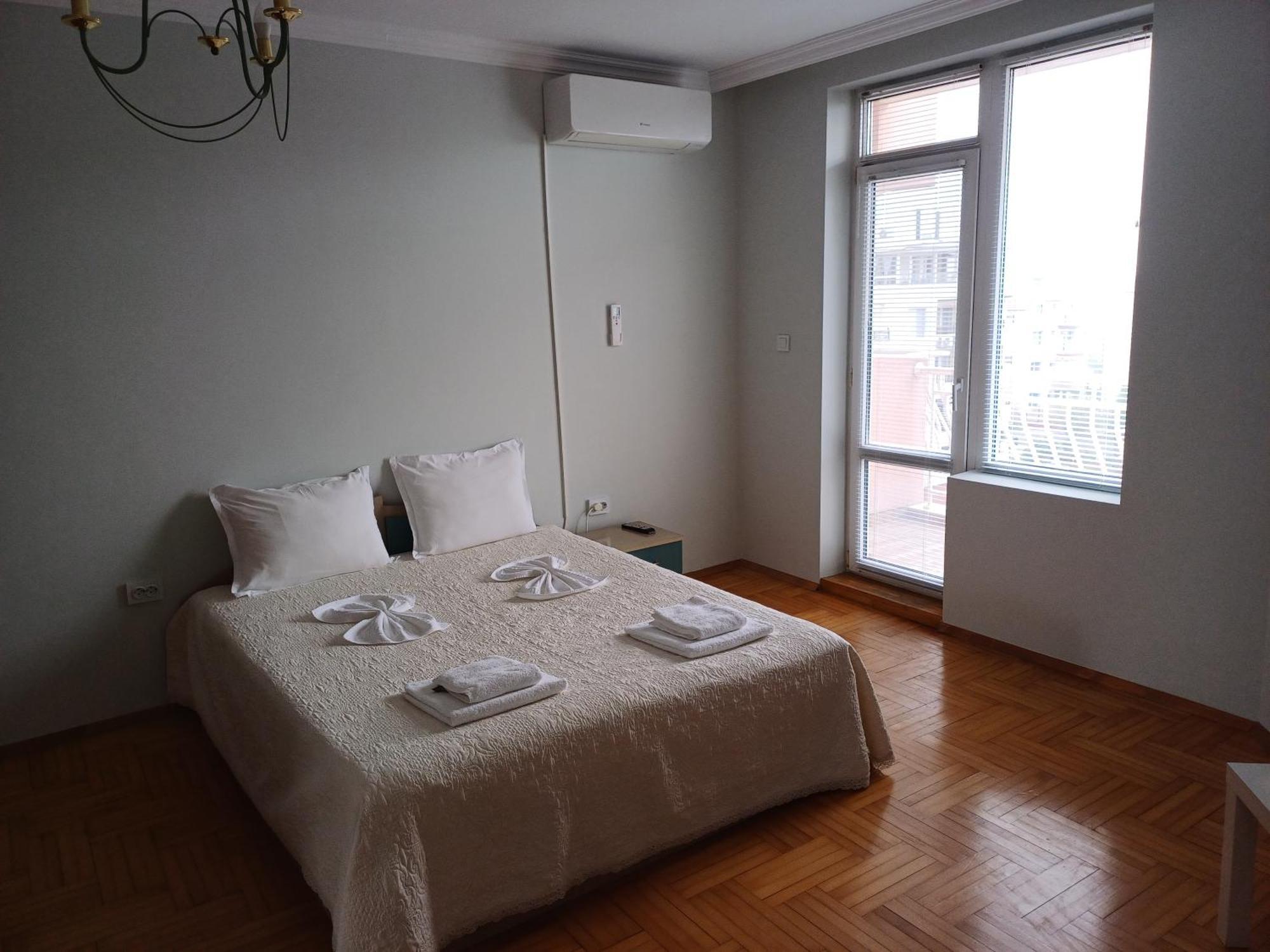 Guest Rooms Deva Burgas ภายนอก รูปภาพ