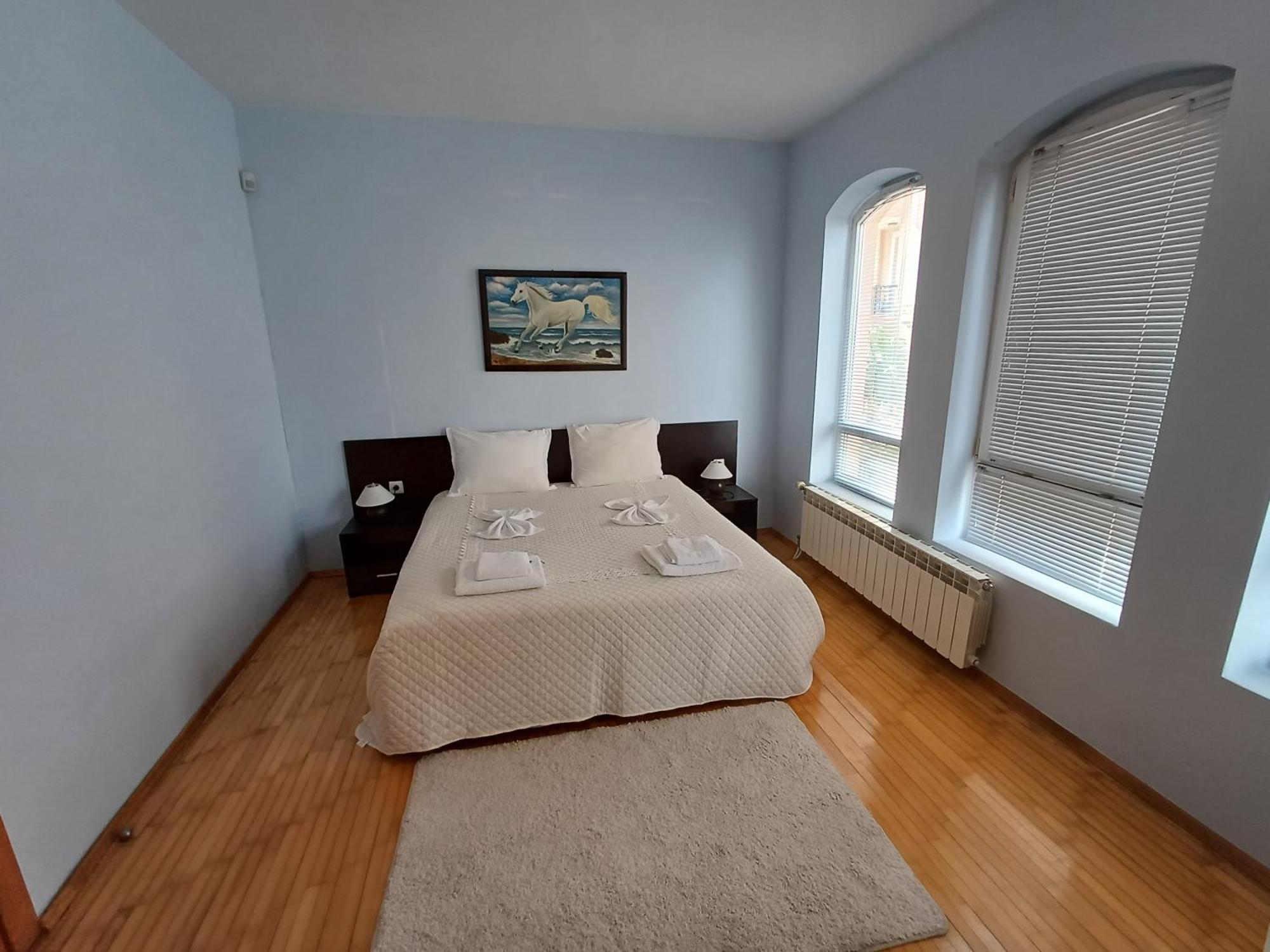 Guest Rooms Deva Burgas ภายนอก รูปภาพ